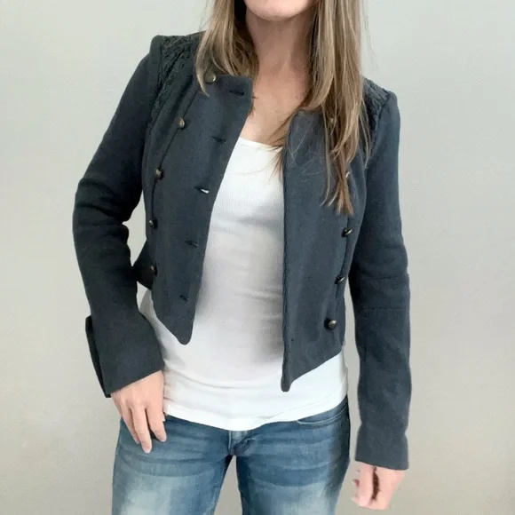 WE THE FREE Free People Navy Blue Military Lace detail Crop Jacket size 2 - Picture 3 of 16